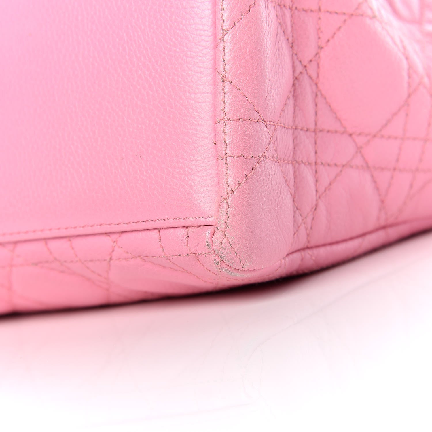 Christian Dior Grained Calfskin Cannage Medium Lady Dior Pink 29 of 29