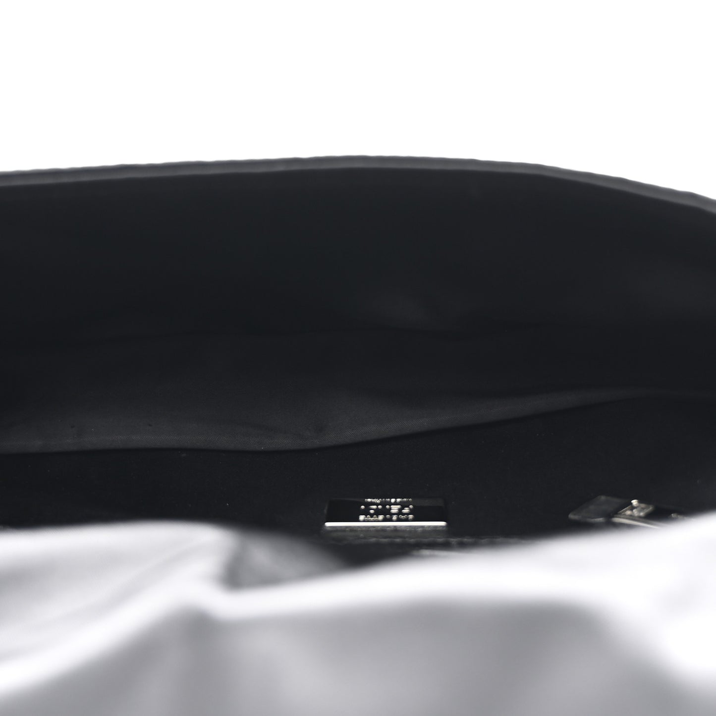 Econyl Cuoio Romano Multipocket Baguette Black