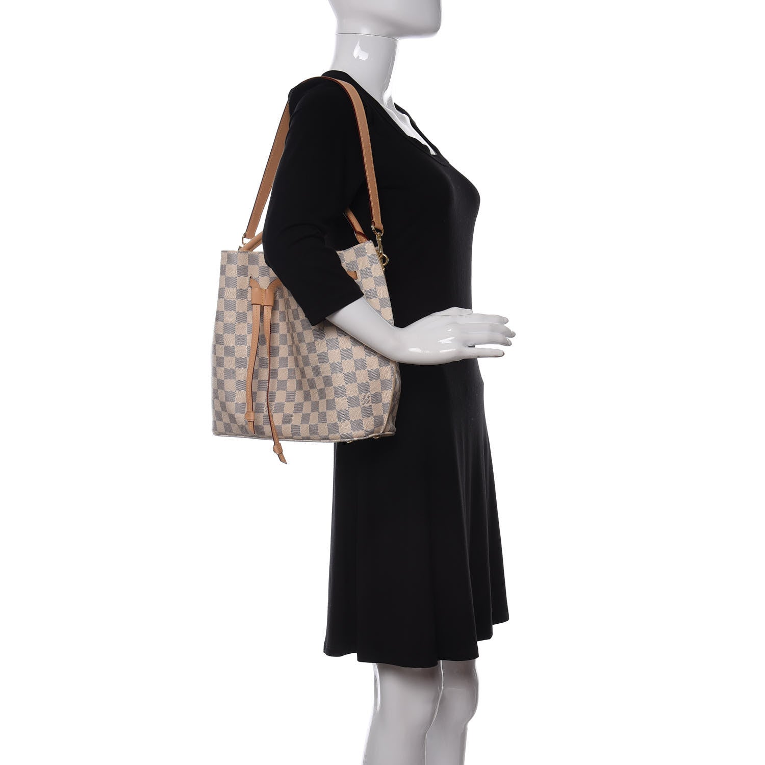 Louis Vuitton Damier Azur Girolata 2 of 9