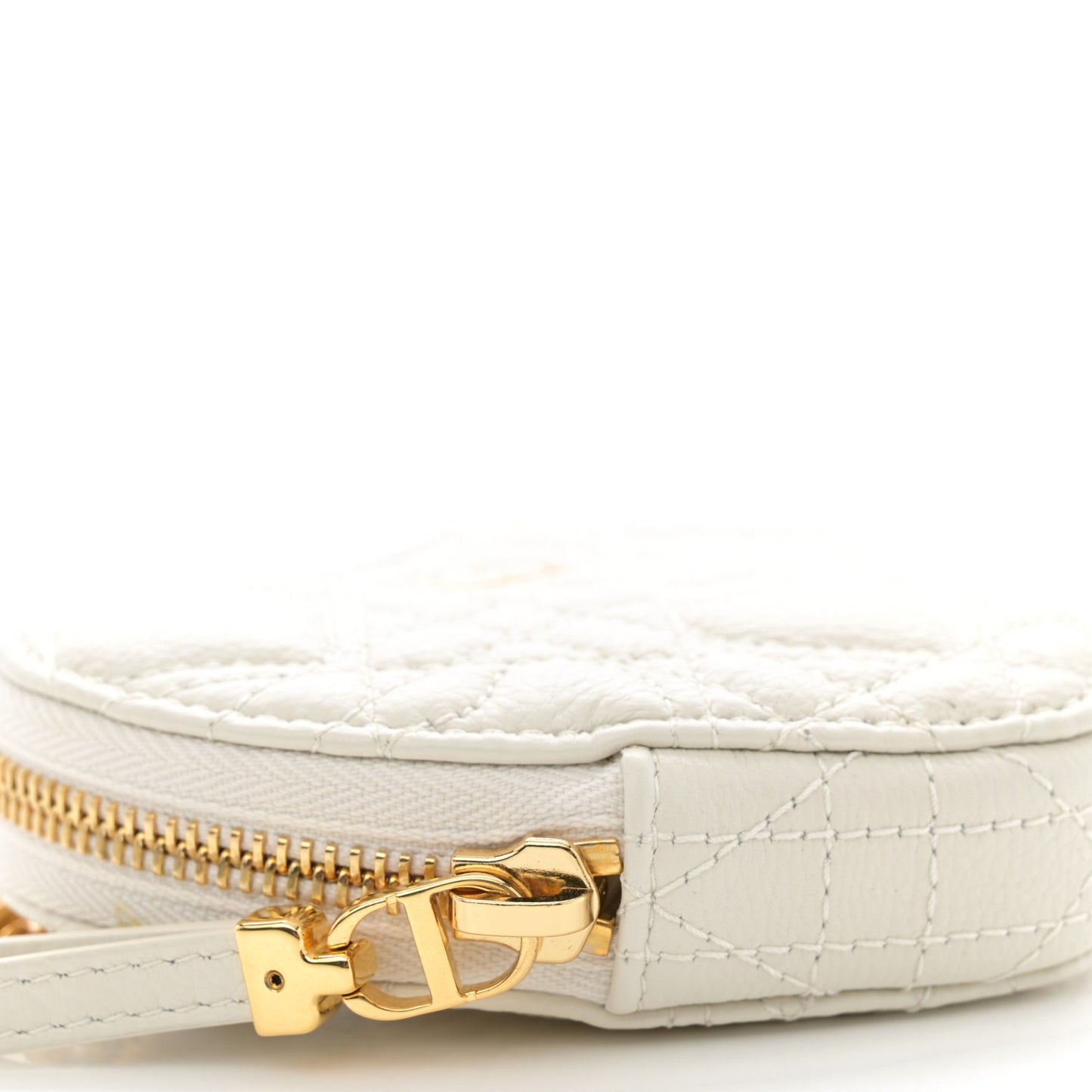 Calfskin Cannage Dioramour Caro Heart Pouch With Chain White