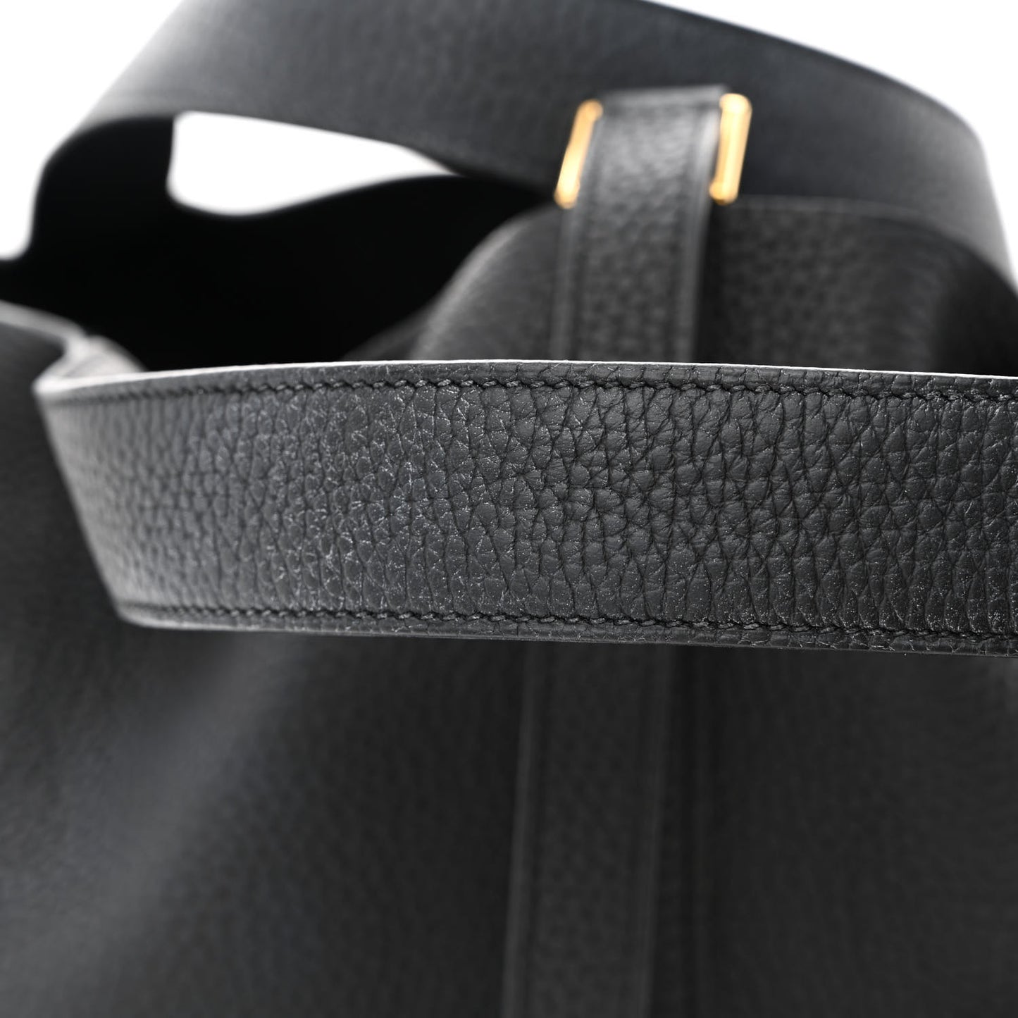 Taurillon Clemence Picotin Lock 26 GM Black