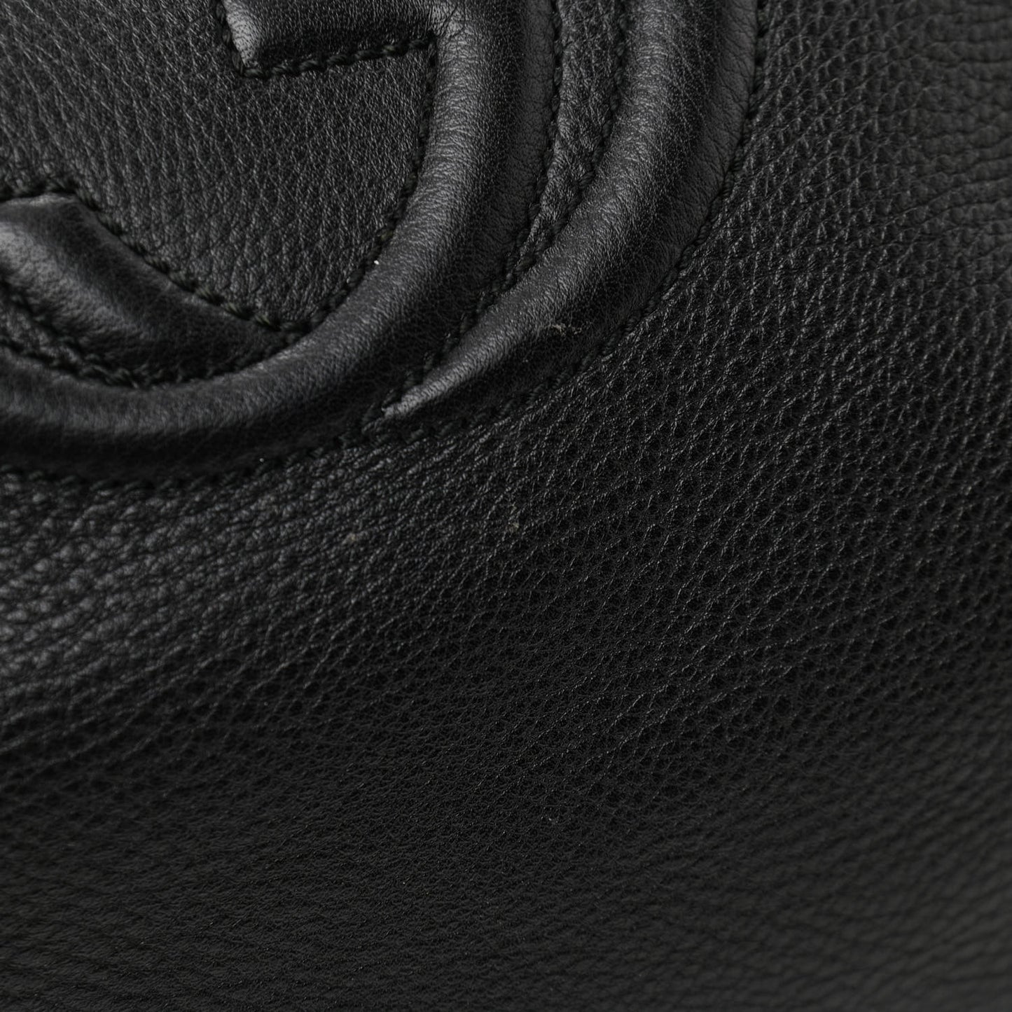 Pebbled Calfskin Medium Soho Chain Hobo Black