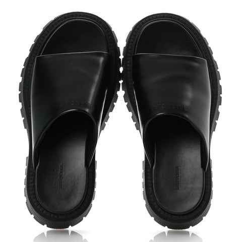 Jive Smooth Calfskin Logo Embossed Womens Tractor Platform 38 Black
