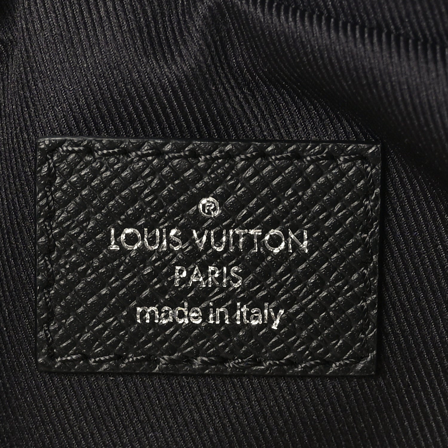 Louis Vuitton Taiga Monogram Outdoor Bumbag Black 6 of 9
