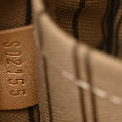 Louis Vuitton Monogram Neverfull MM GM Pochette 5 of 7