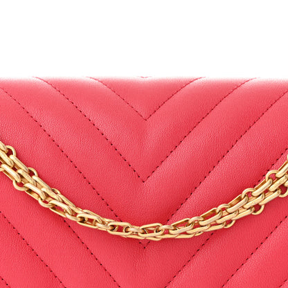 Chanel Sheepskin Chevron Quilted 2.55 Reissue 225 Flap Dark Pink 8 of 10