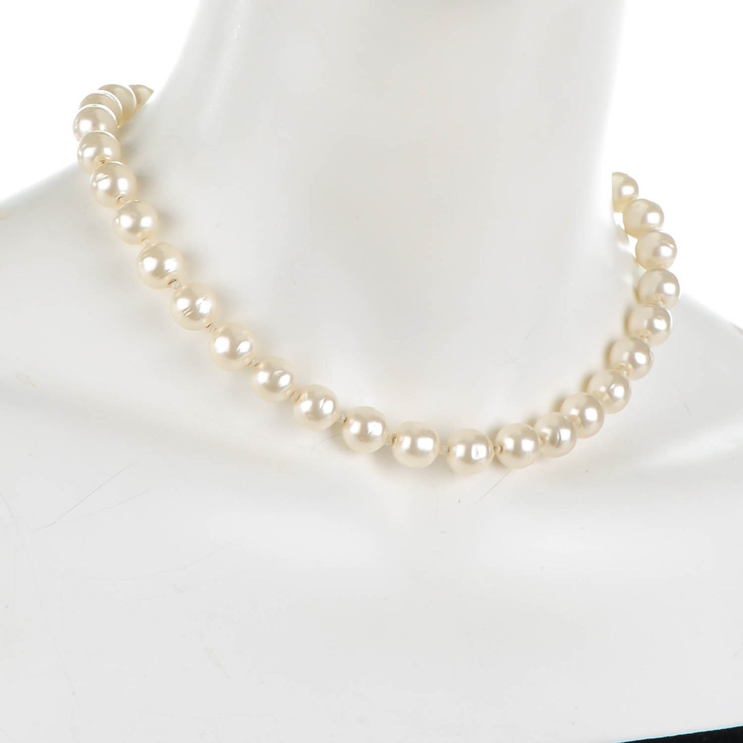 Baroque Pearl Short Necklace Silver Blue