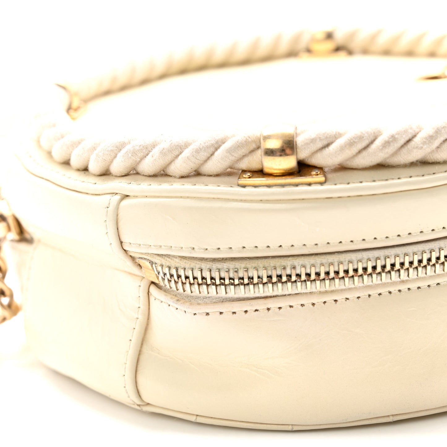 Crumpled Calfskin Cotton Small En Vogue Round Bag White