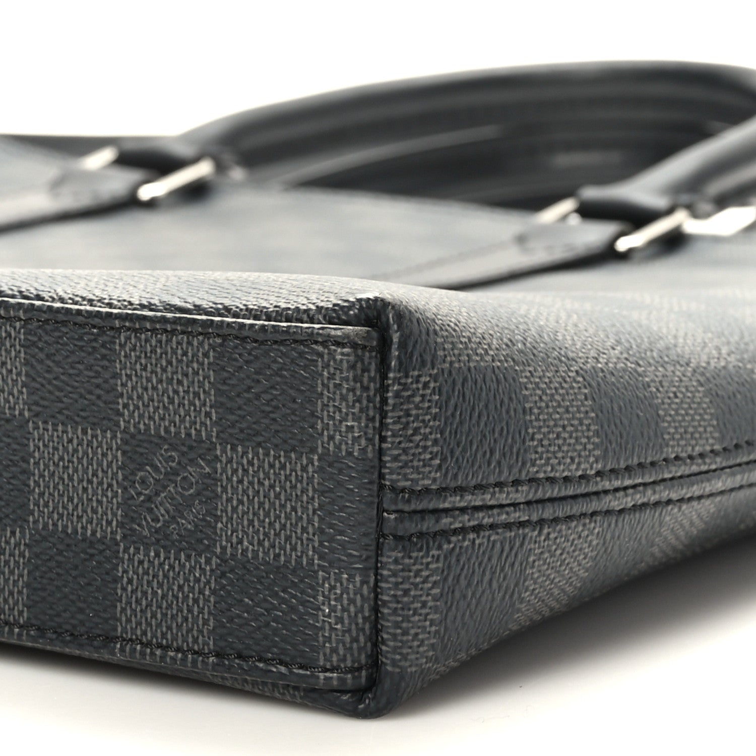 Louis Vuitton Damier Graphite Anton Briefcase 1379646 – FASHIONPHILE