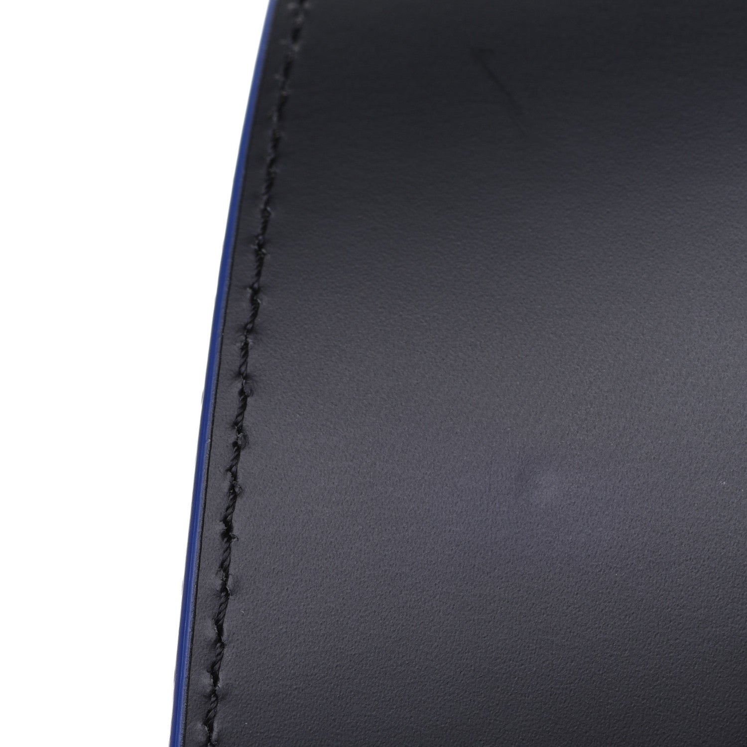 Louis Vuitton Taurillon Illusion 40mm LV Initiales Reversible Belt 95 38 Bleu Vert 7 of 8