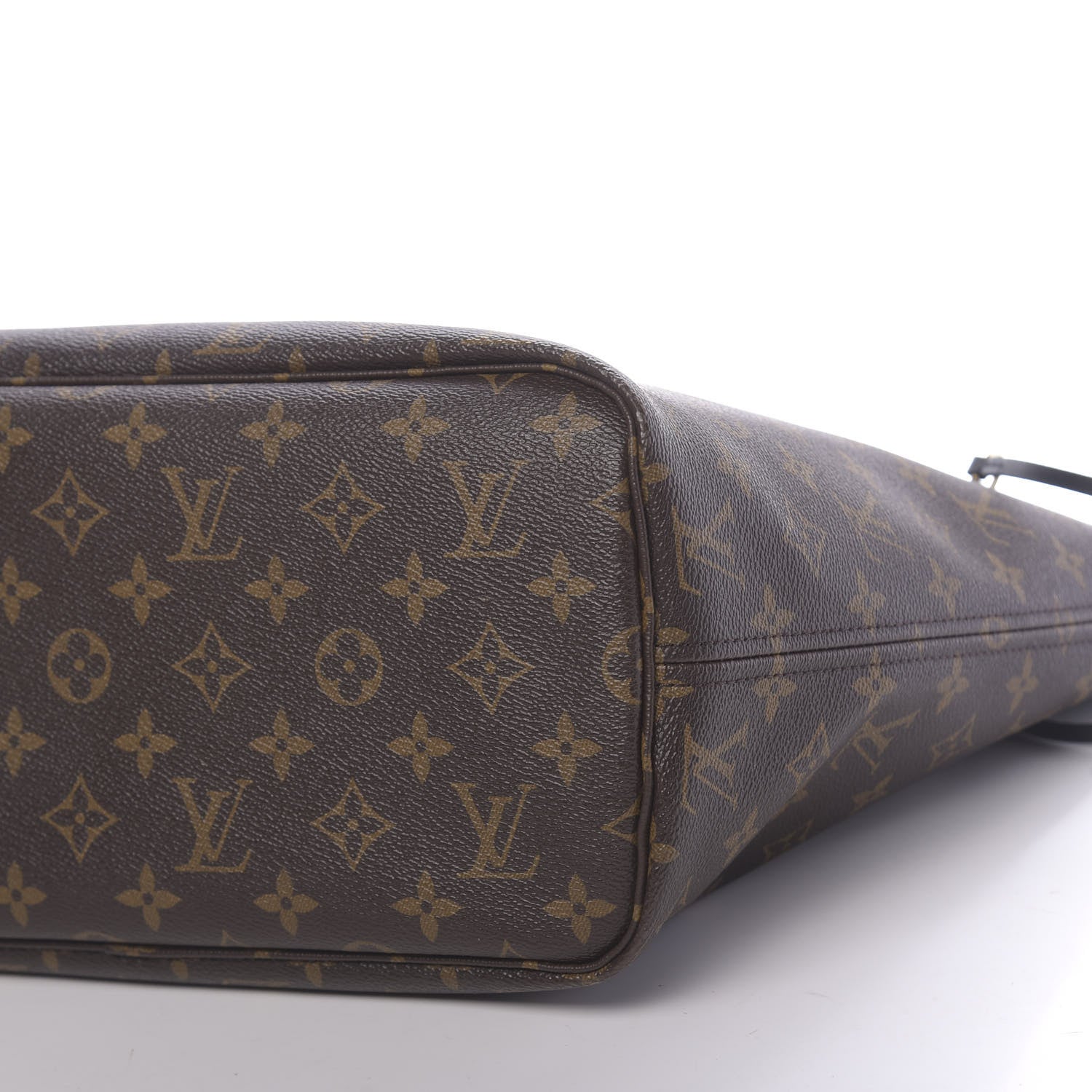 Louis Vuitton Monogram My LV World Tour Neverfull MM 15 of 15
