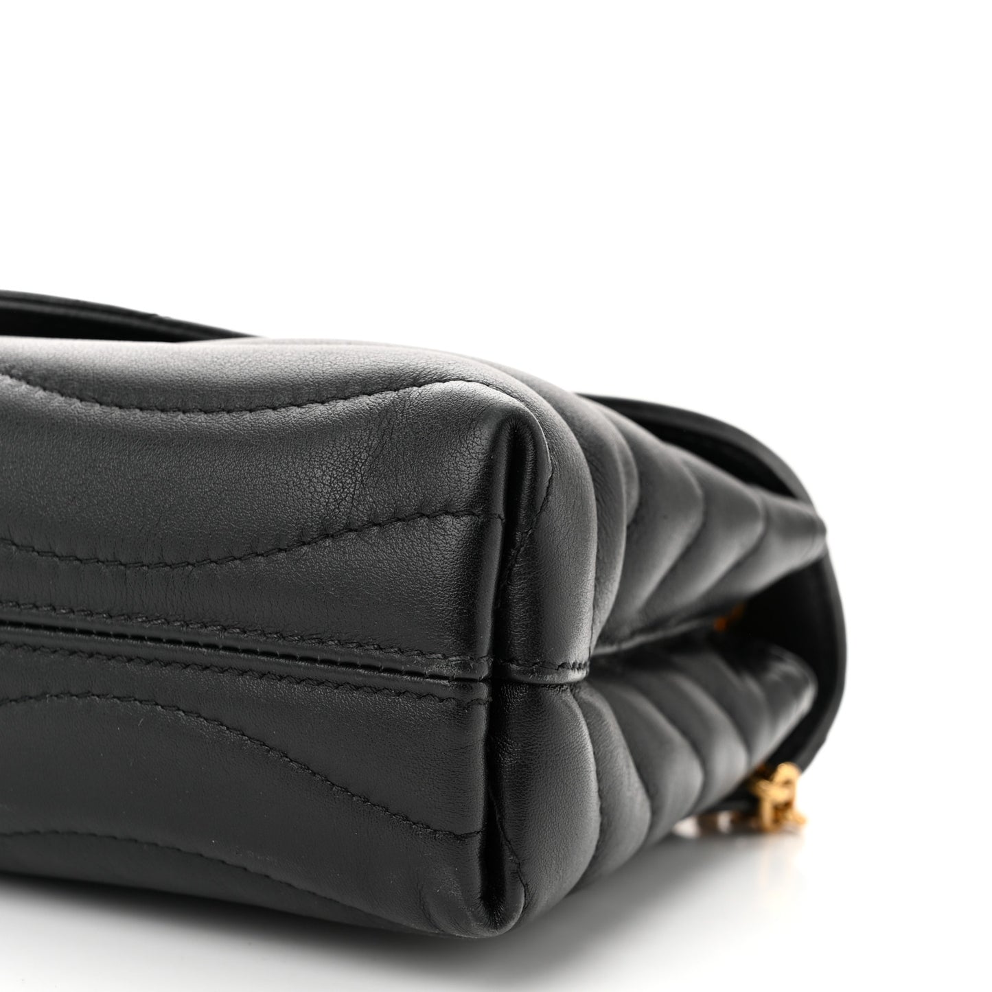 Calfskin New Wave Chain Bag MM NM Black