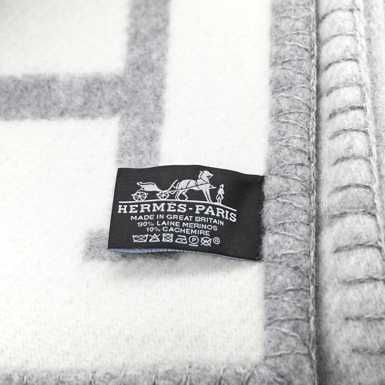 Hermes Wool Cashmere Avalon III Blanket Ecru Gris Clair 3 of 3