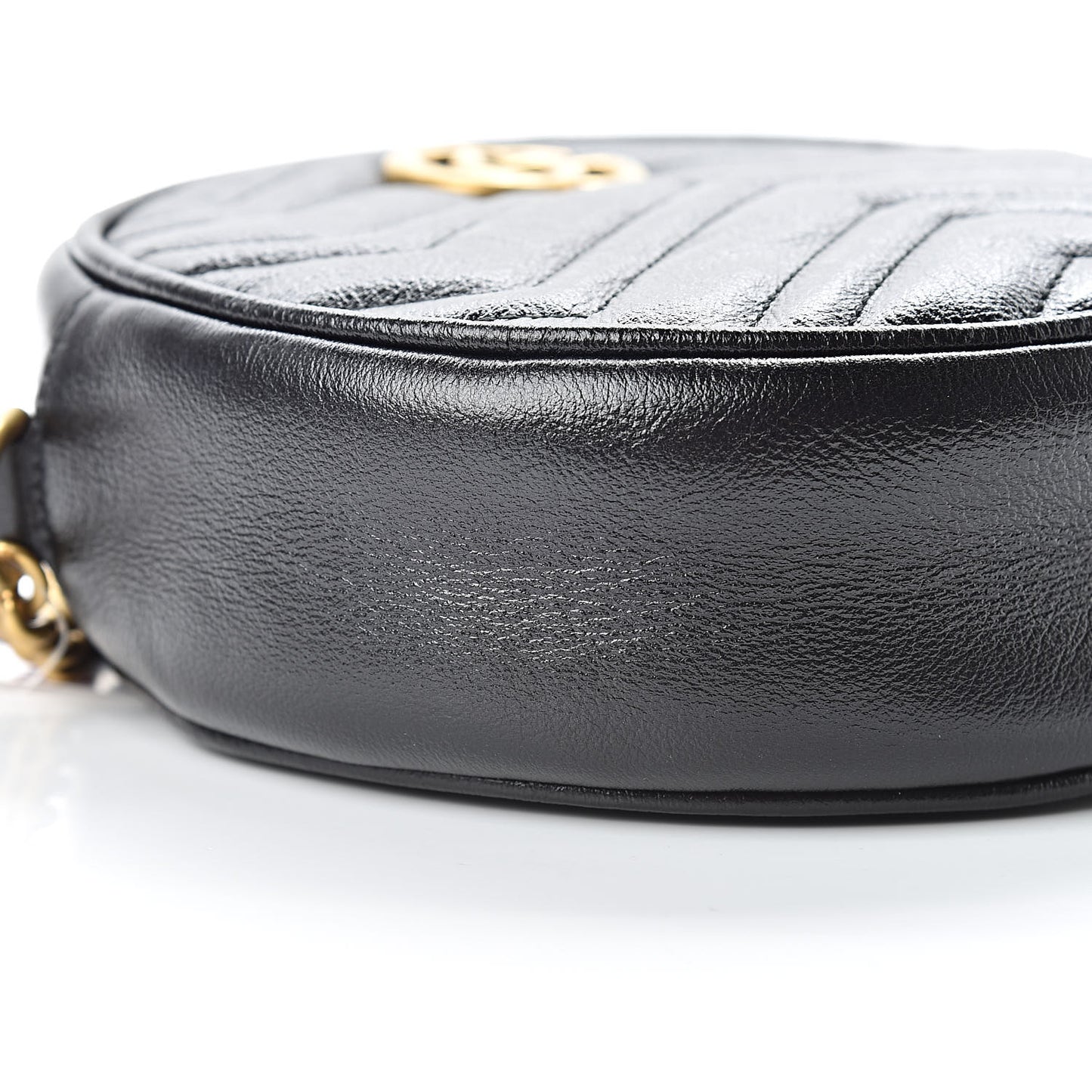 Azalea Calfskin Matelasse Heart Mini GG Marmont Round Shoulder Bag Black
