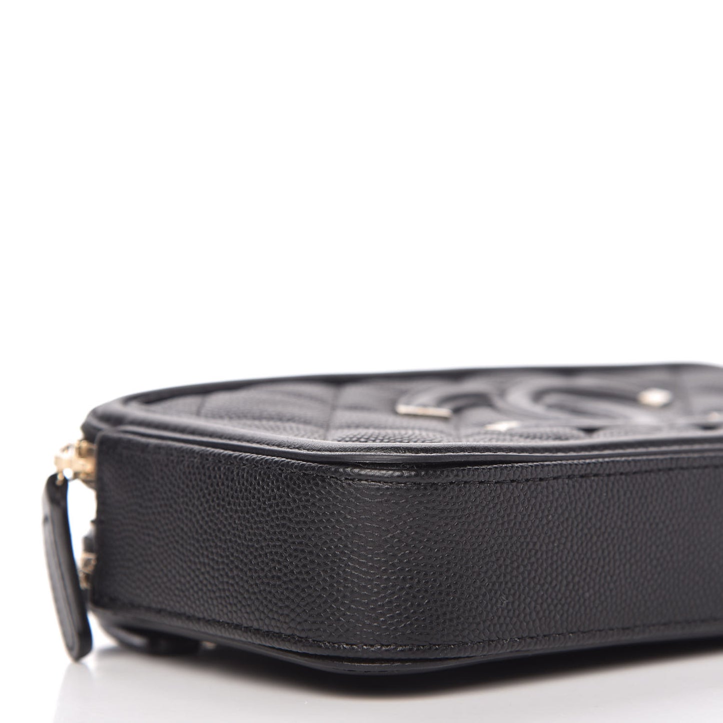 Caviar Quilted CC Filigree Clutch With Chain Black