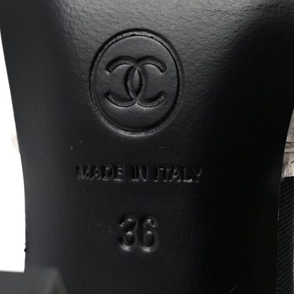 Chanel Crumpled Calfskin Satin Cap Toe CC Pumps 36 White Black 7 of 11