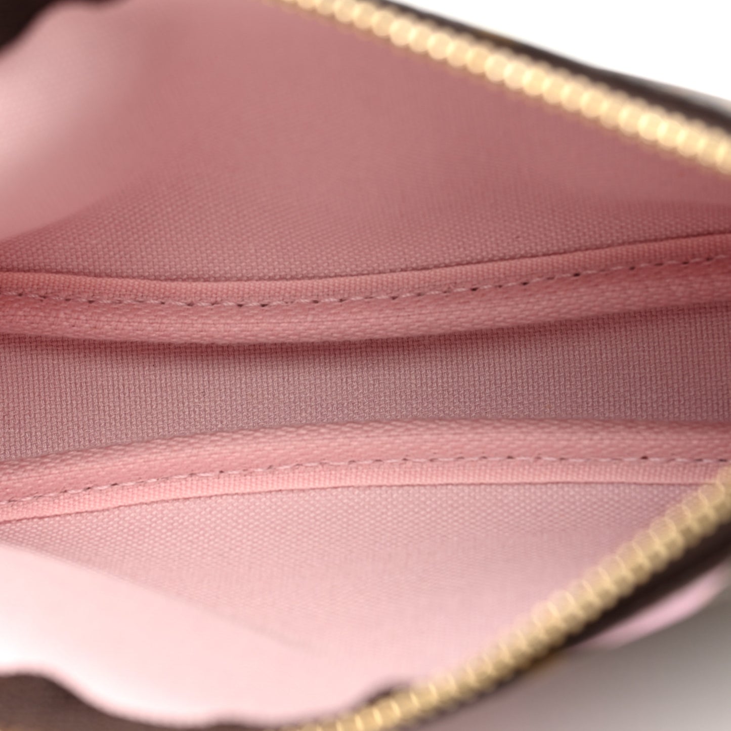 Monogram V Saint Tropez Mini Pochette Accessories Rose Ballerine