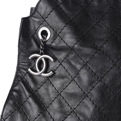 Chanel Calfskin CC Crave Tote Black 10 of 10