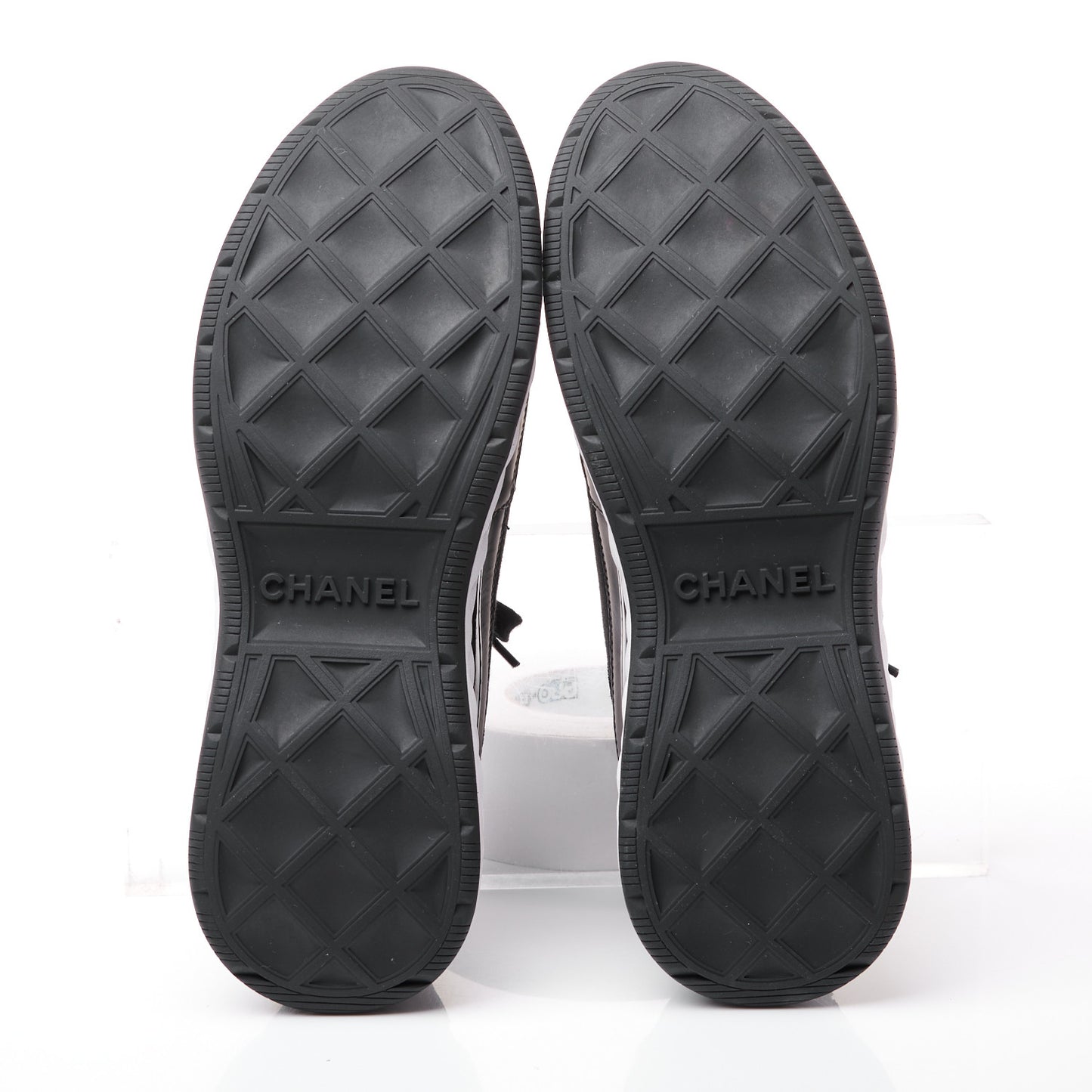 Velvet Calfskin Mixed Fibers CC Sneakers 41 Black