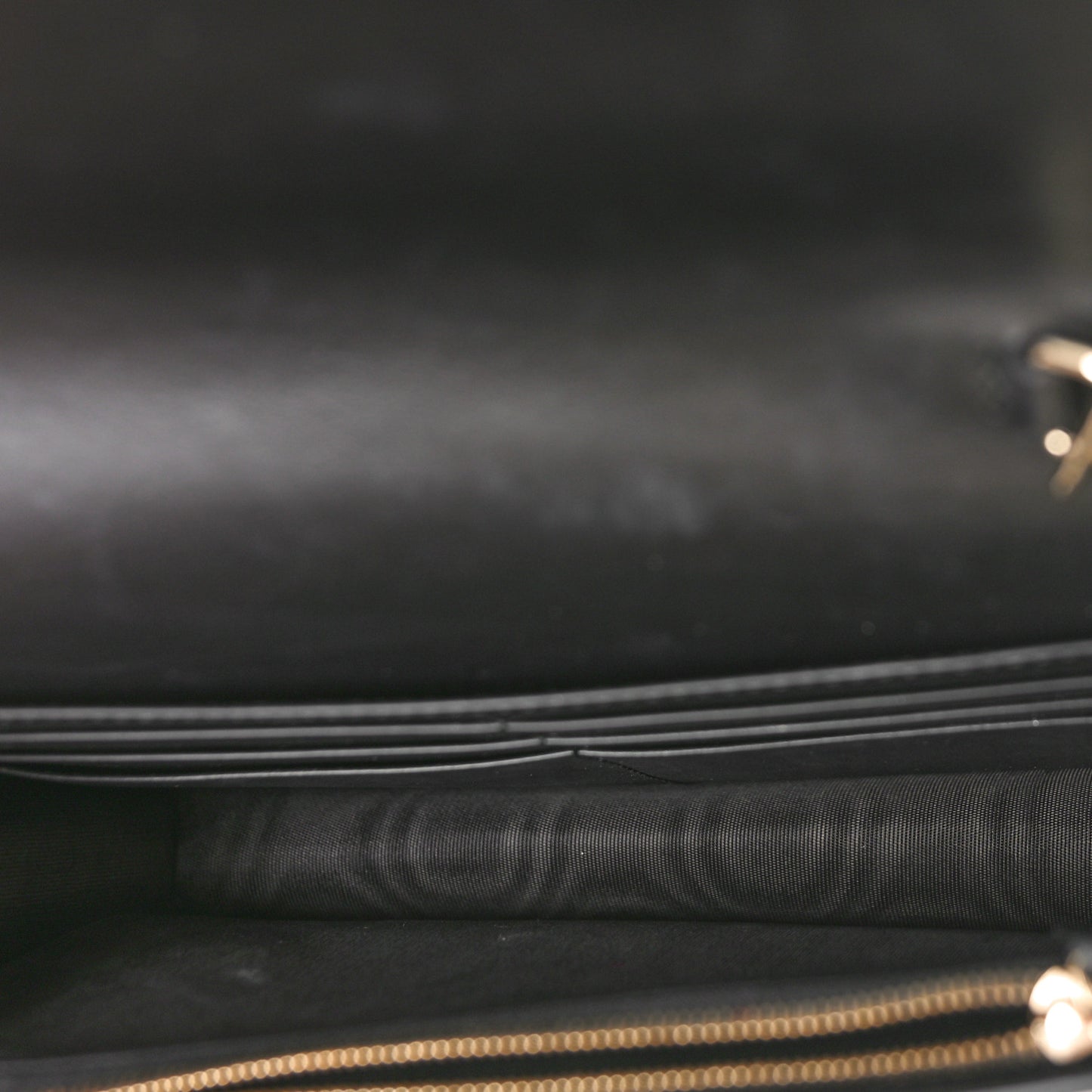 Guccissima Signature Bowy Chain Wallet Black
