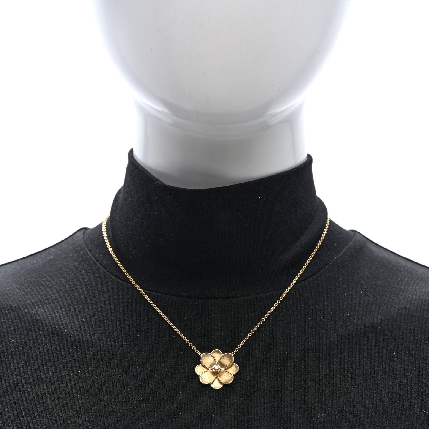 18K Yellow Gold Diamond Petali Flower Pendant Necklace