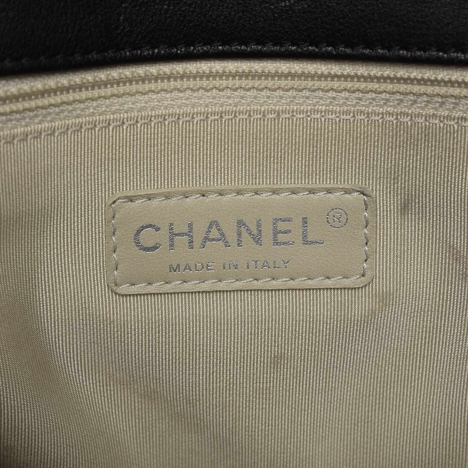 Chanel Washed Lambskin Quilted Maxi Chain Around Flap Black 6 of 8