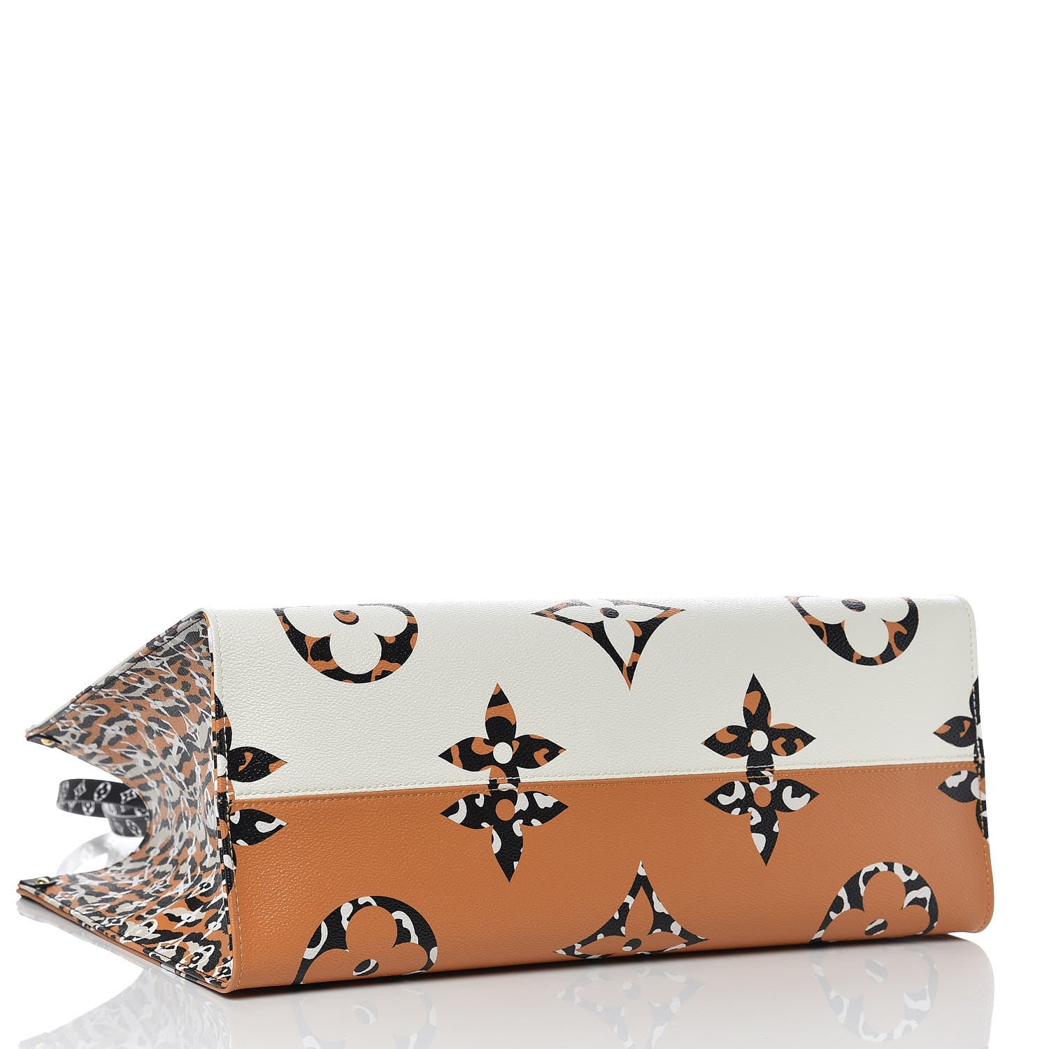 Louis Vuitton Monogram Giant Jungle Onthego GM Ivory 5 of 11