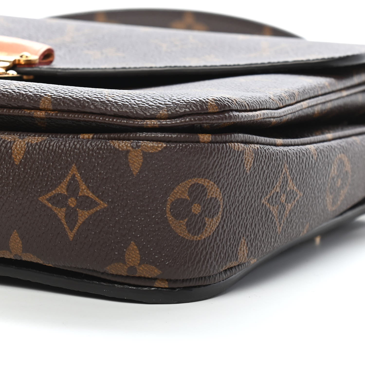 Louis Vuitton Monogram Pochette Metis 9 of 9