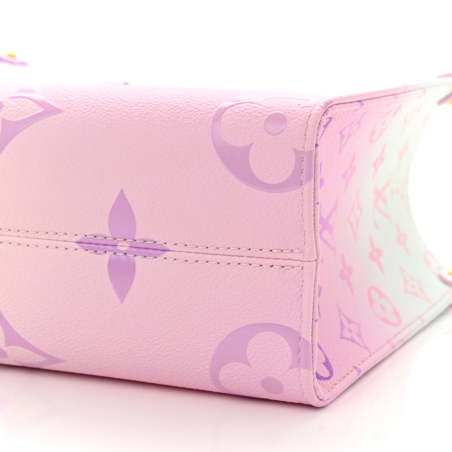 Louis Vuitton Monogram Giant Spring In The City Onthego PM Sunrise Pastel 9 of 10