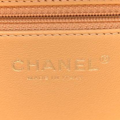 Chanel Raffia Calfskin CC Filigree Vanity Case White 6 of 13