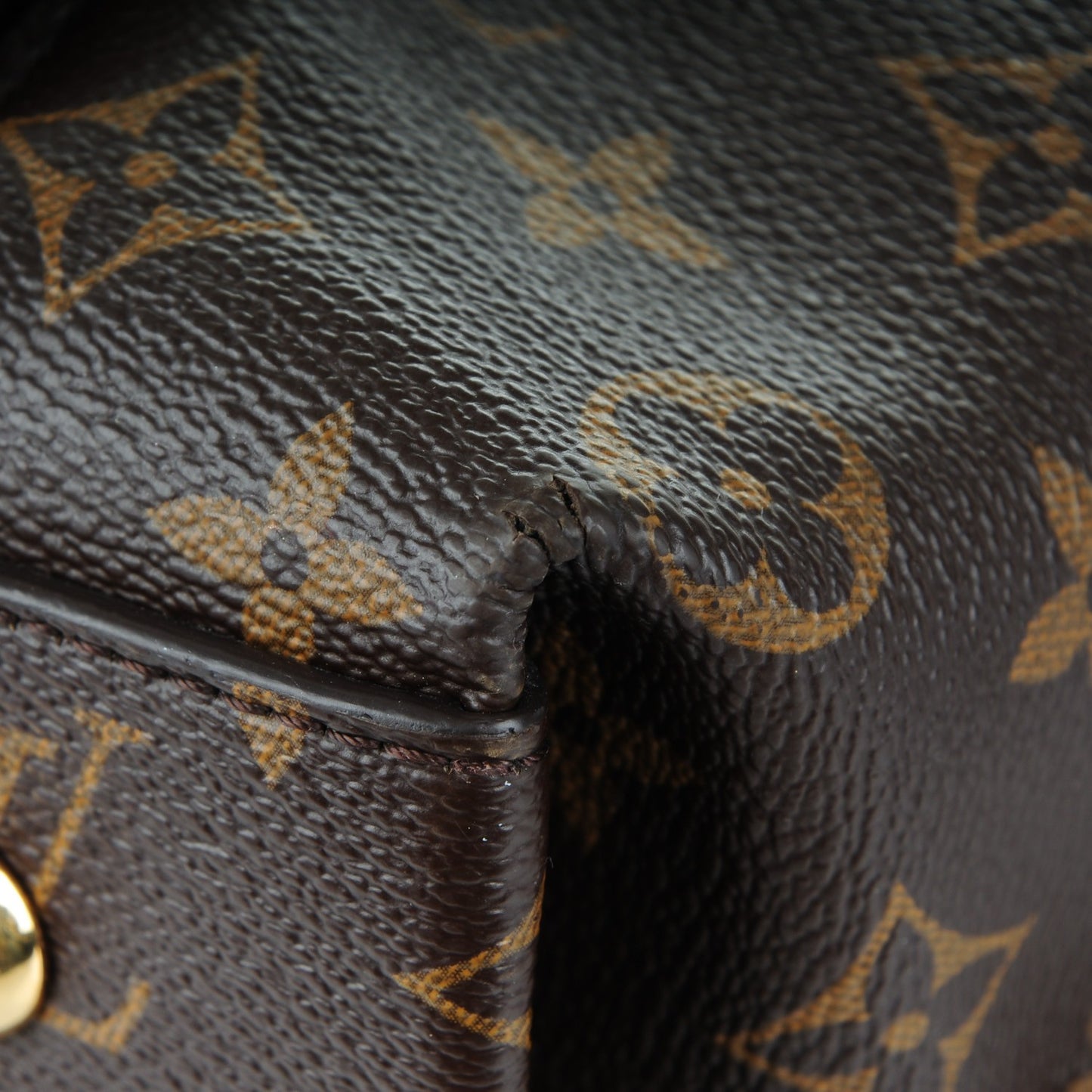 Monogram Metis