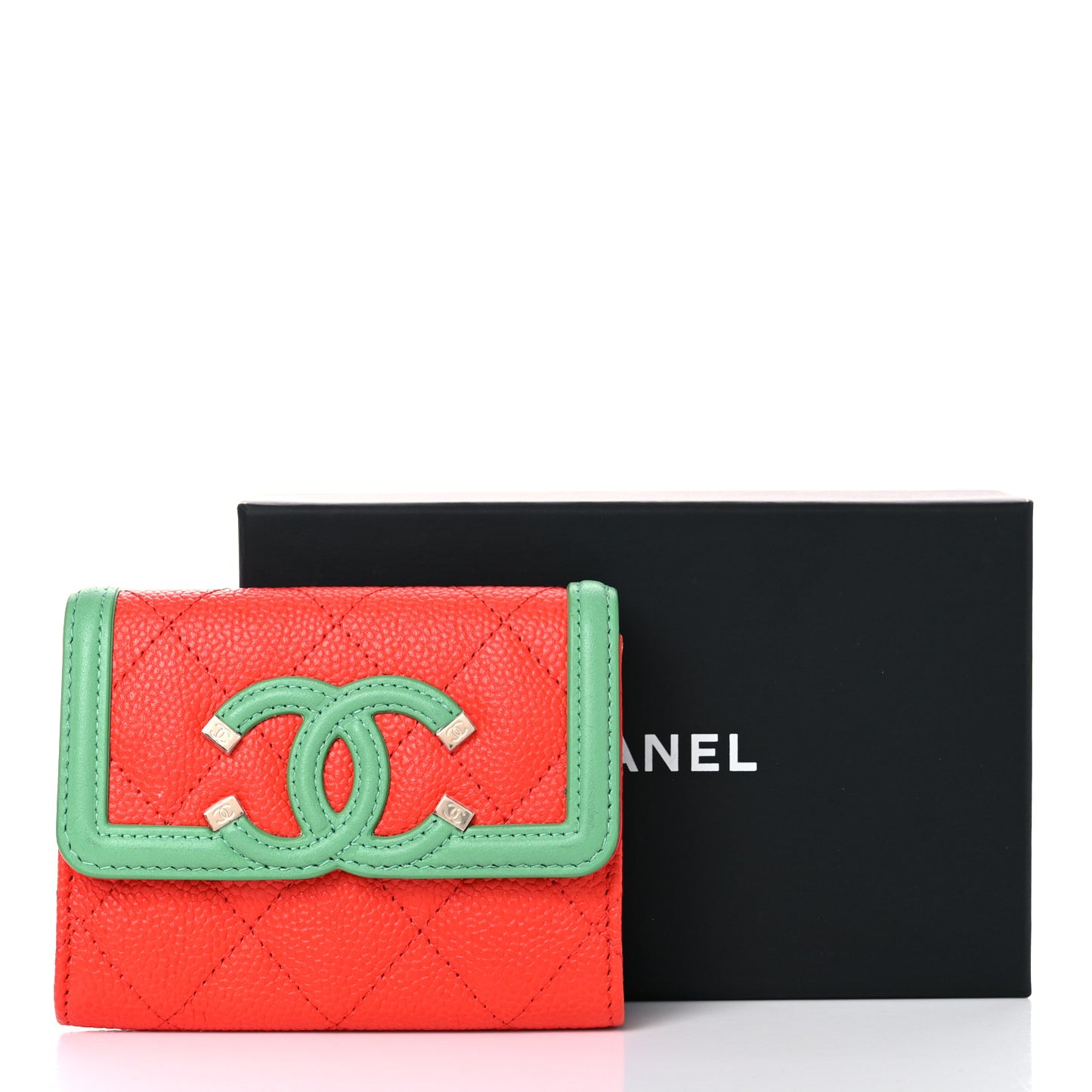 Caviar Quilted Small Filigree Flap Card Holder Red Green Yellow