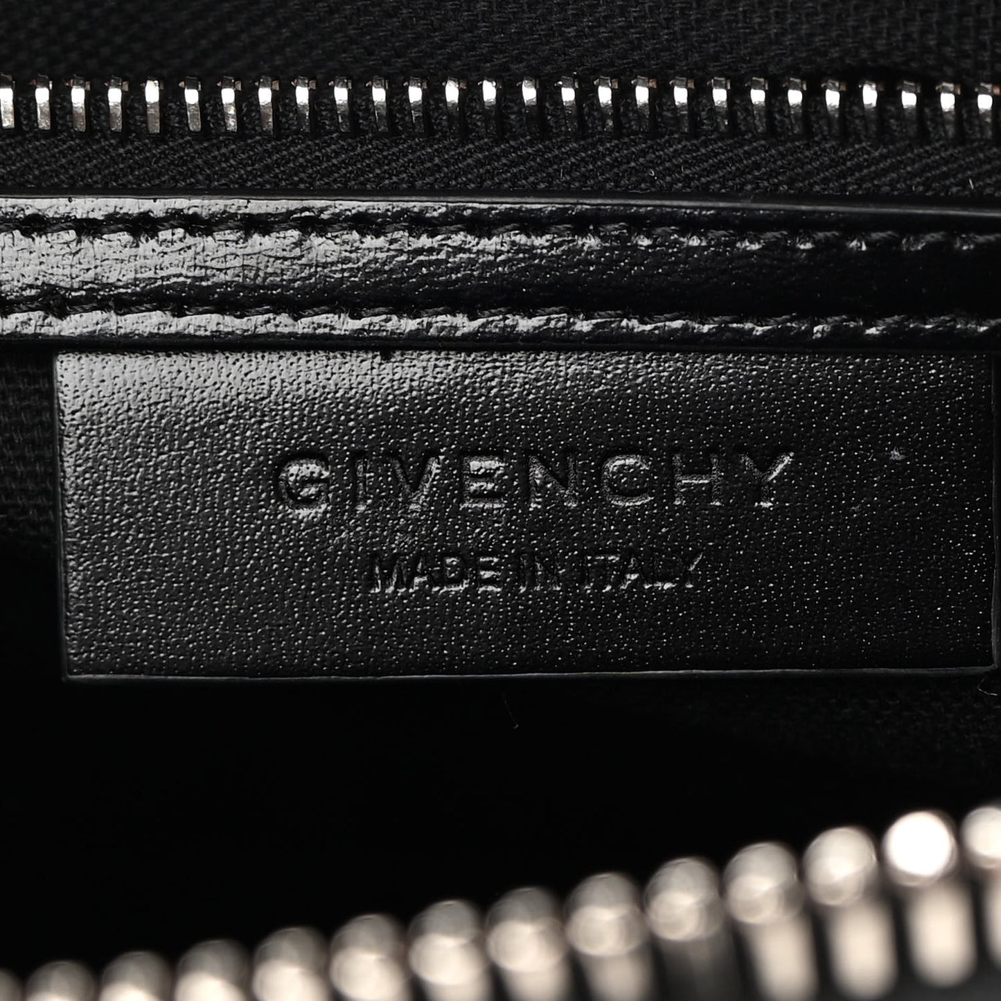 Shiny Lord Calfskin Mini Antigona Black
