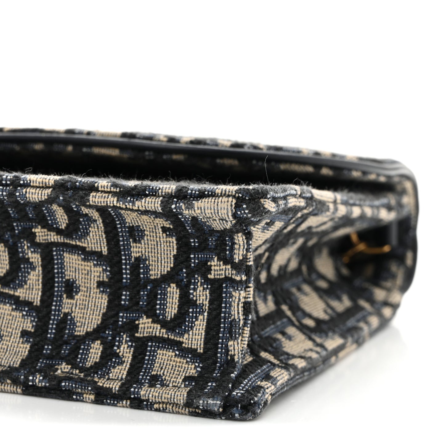 Oblique Saddle Chain Pouch Blue