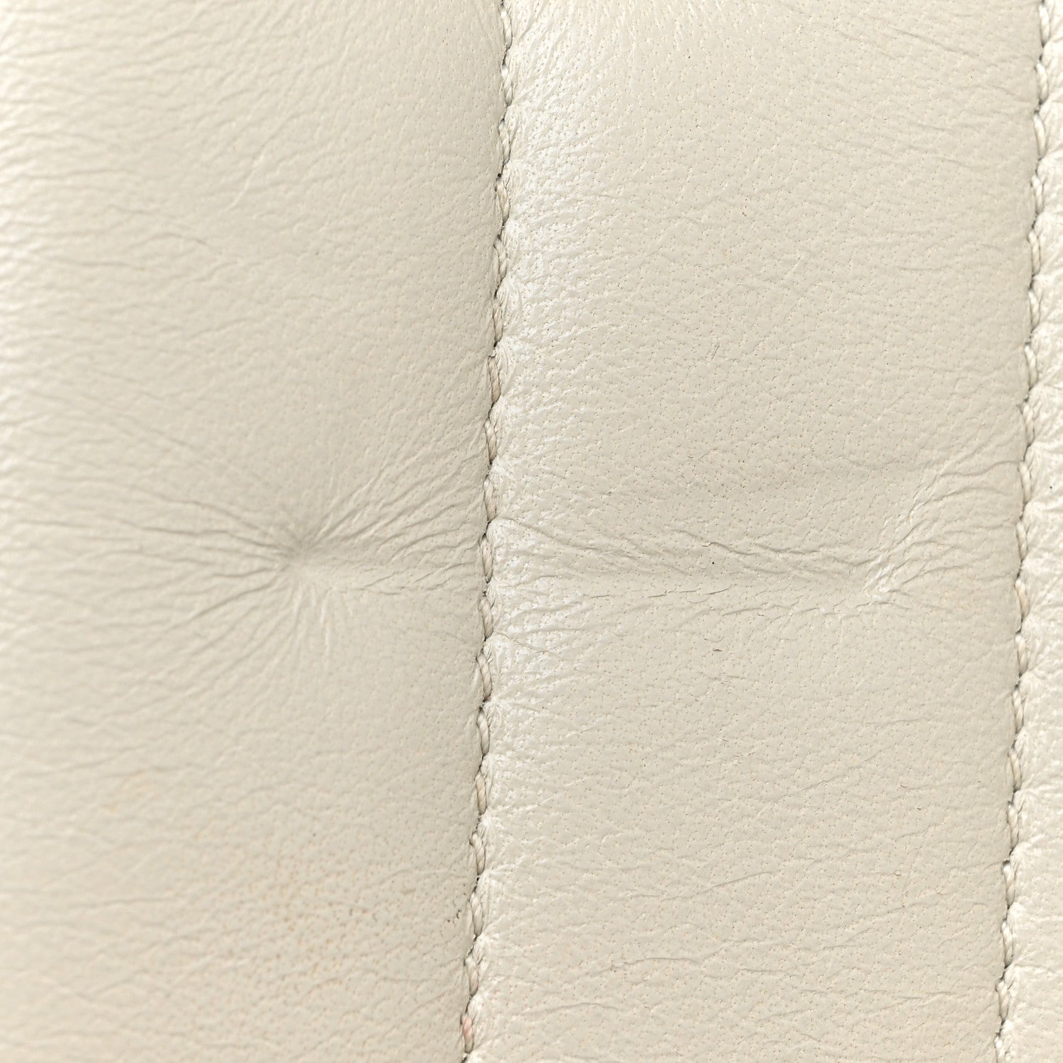 Saint Laurent Lambskin Matelasse Small Vicky Chain Bag White 15 of 17