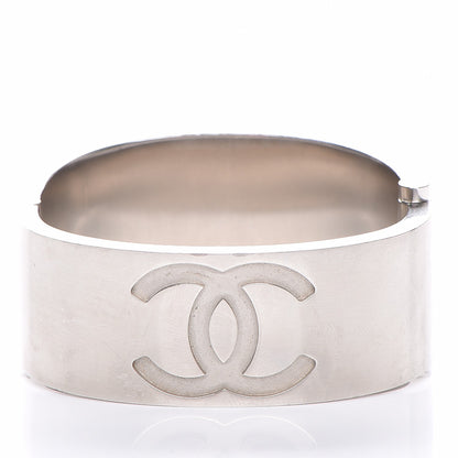 Chanel Metal CC Mirror Cuff Silver 3 of 7