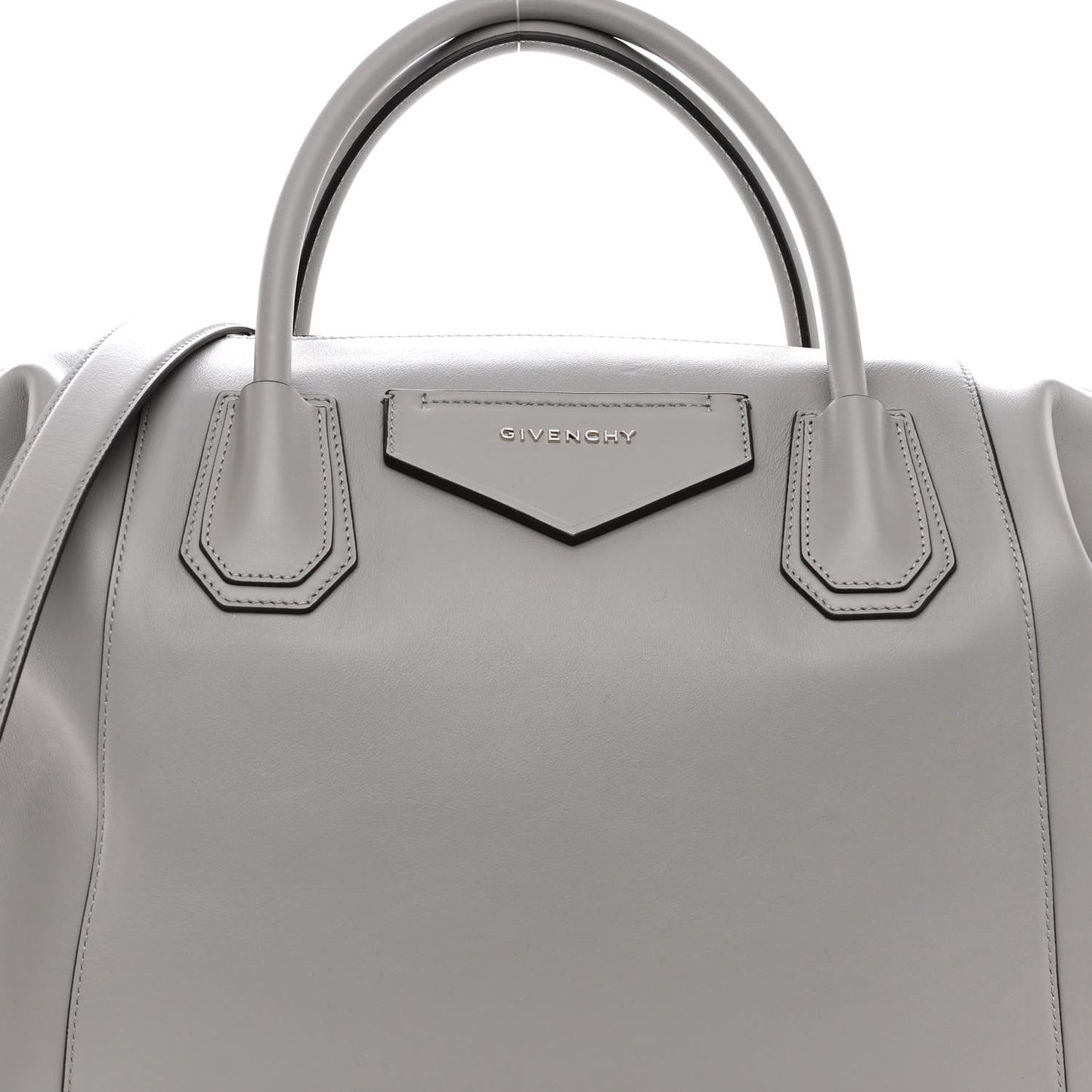 Soft Calfskin Medium Soft Antigona Medium Grey
