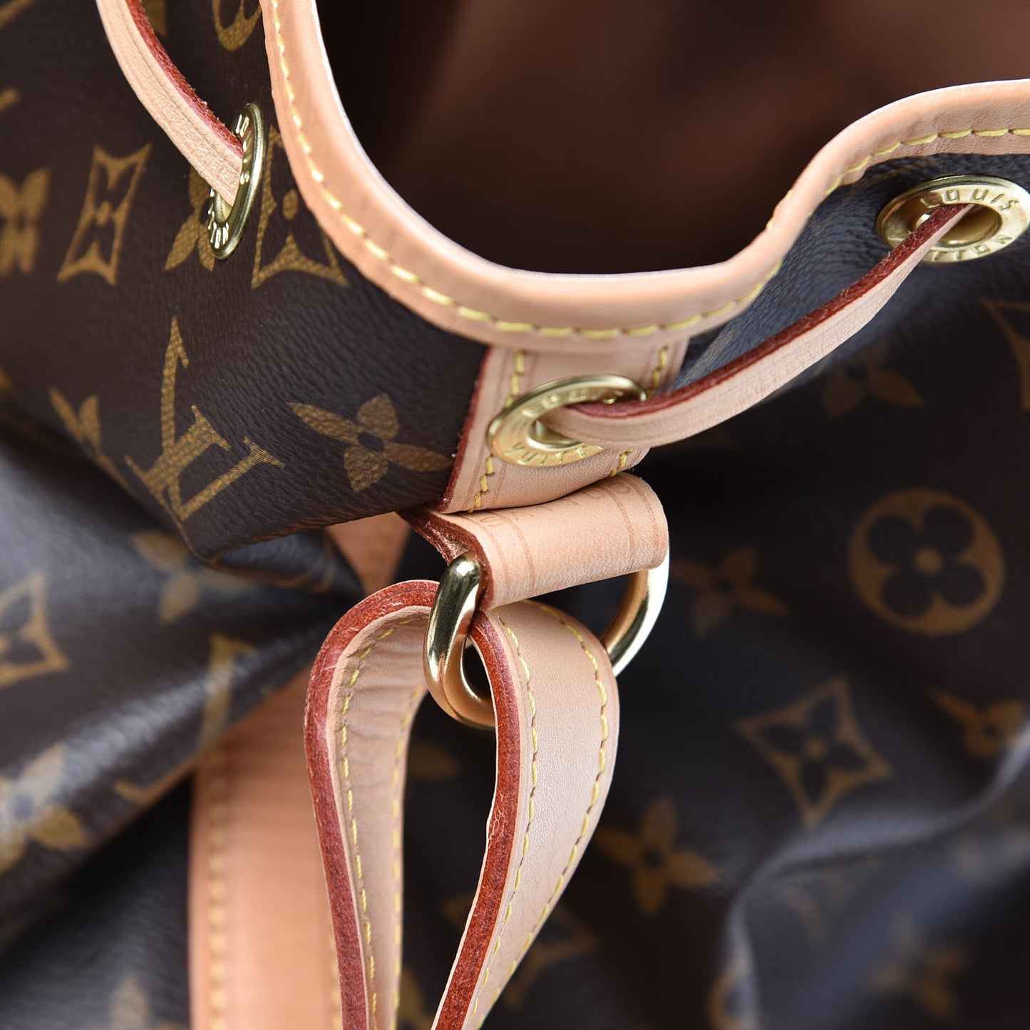 Monogram Noe