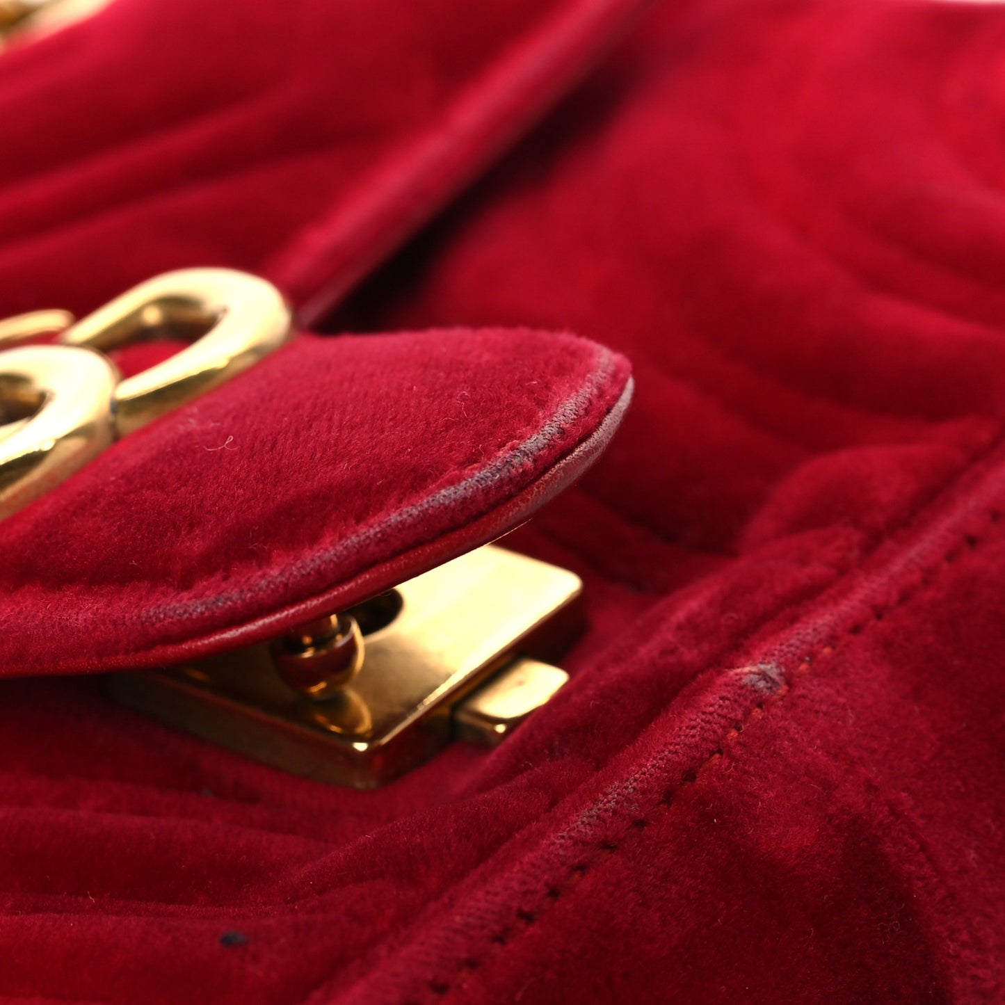 Velvet Matelasse Mini GG Marmont Shoulder Bag Hibiscus Red