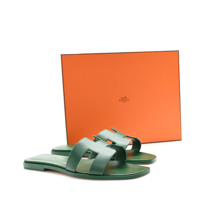Hermes Calfskin Oran Sandals  38.5 Vert Electrique 10 of 10
