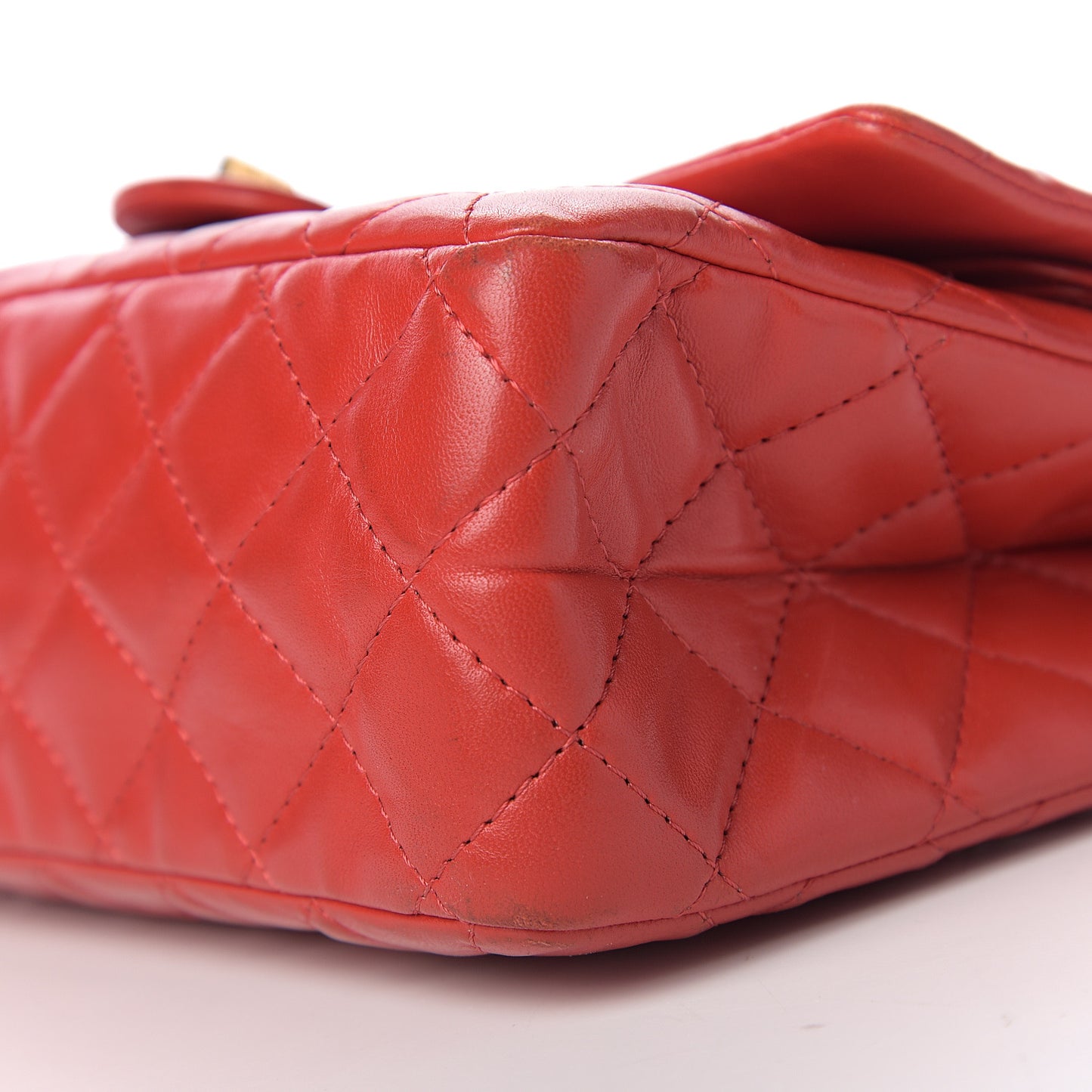 Lambskin Quilted 2.55 Reissue 226 Flap Red