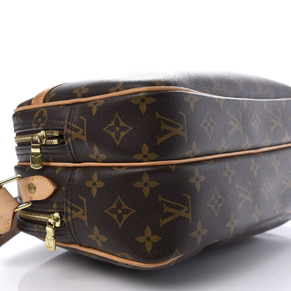 Louis Vuitton Monogram Reporter PM 7 of 10