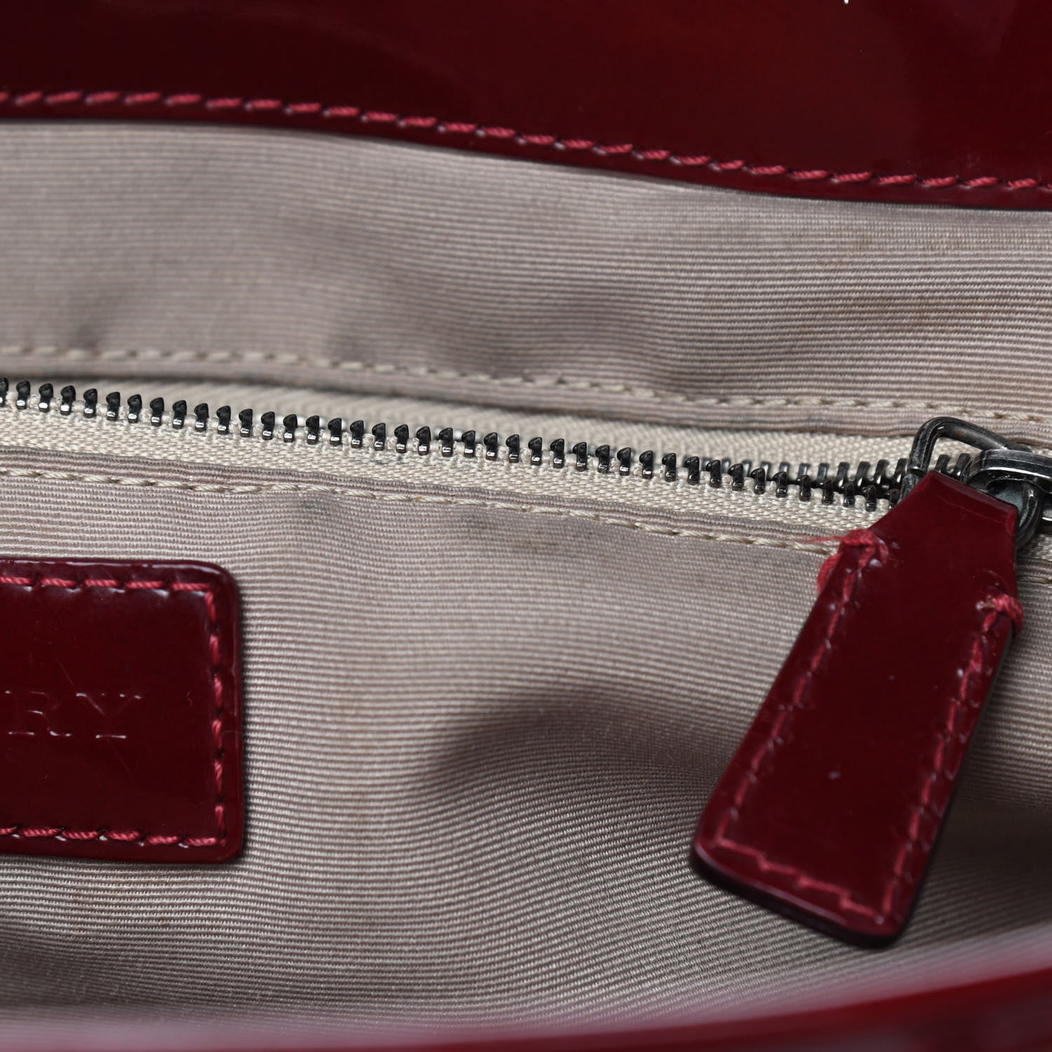 Burberry Patent Supernova Check Stars Large Nickie Landscape Tote Berry Red 14 of 14