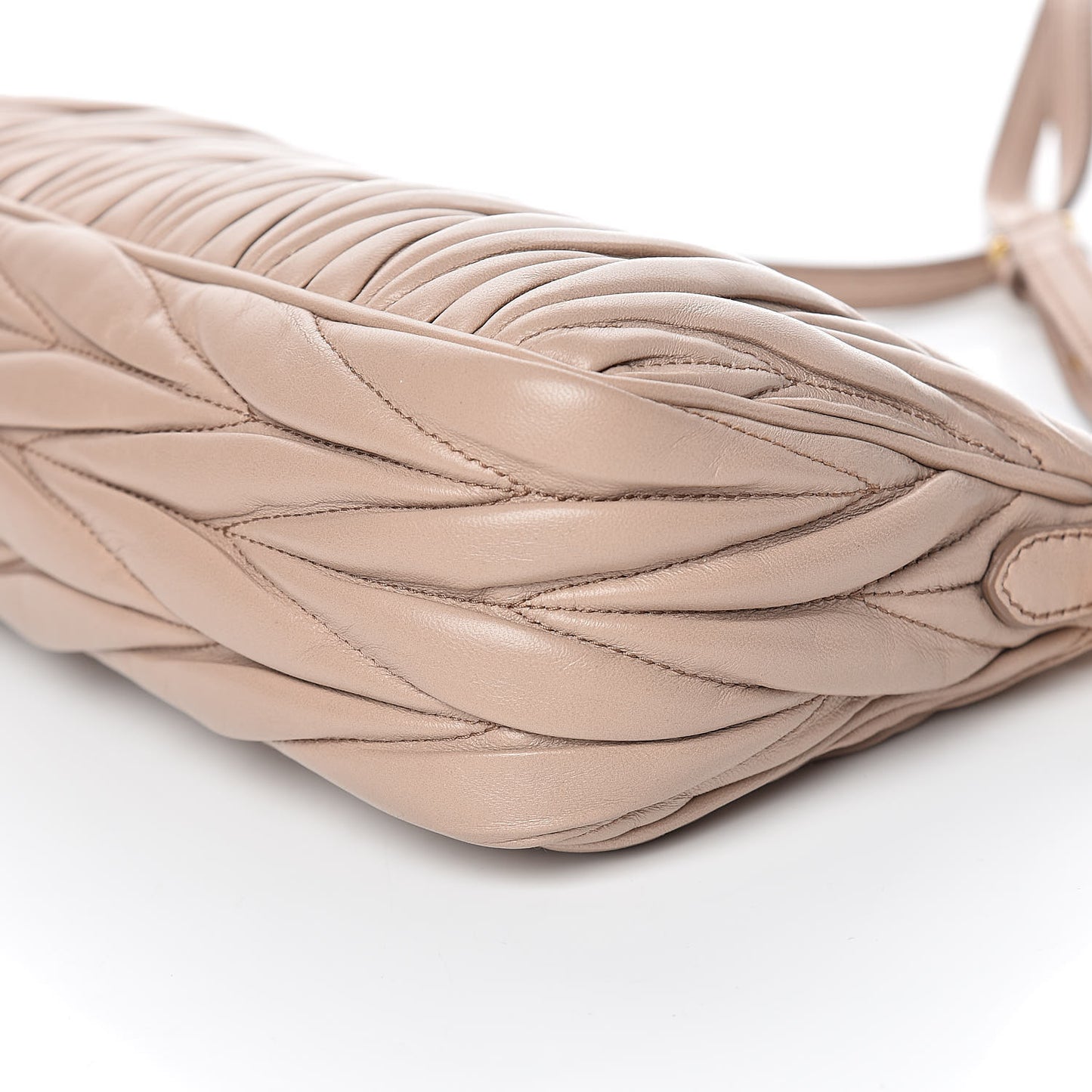 Nappa Matelasse Clutch Cammeo