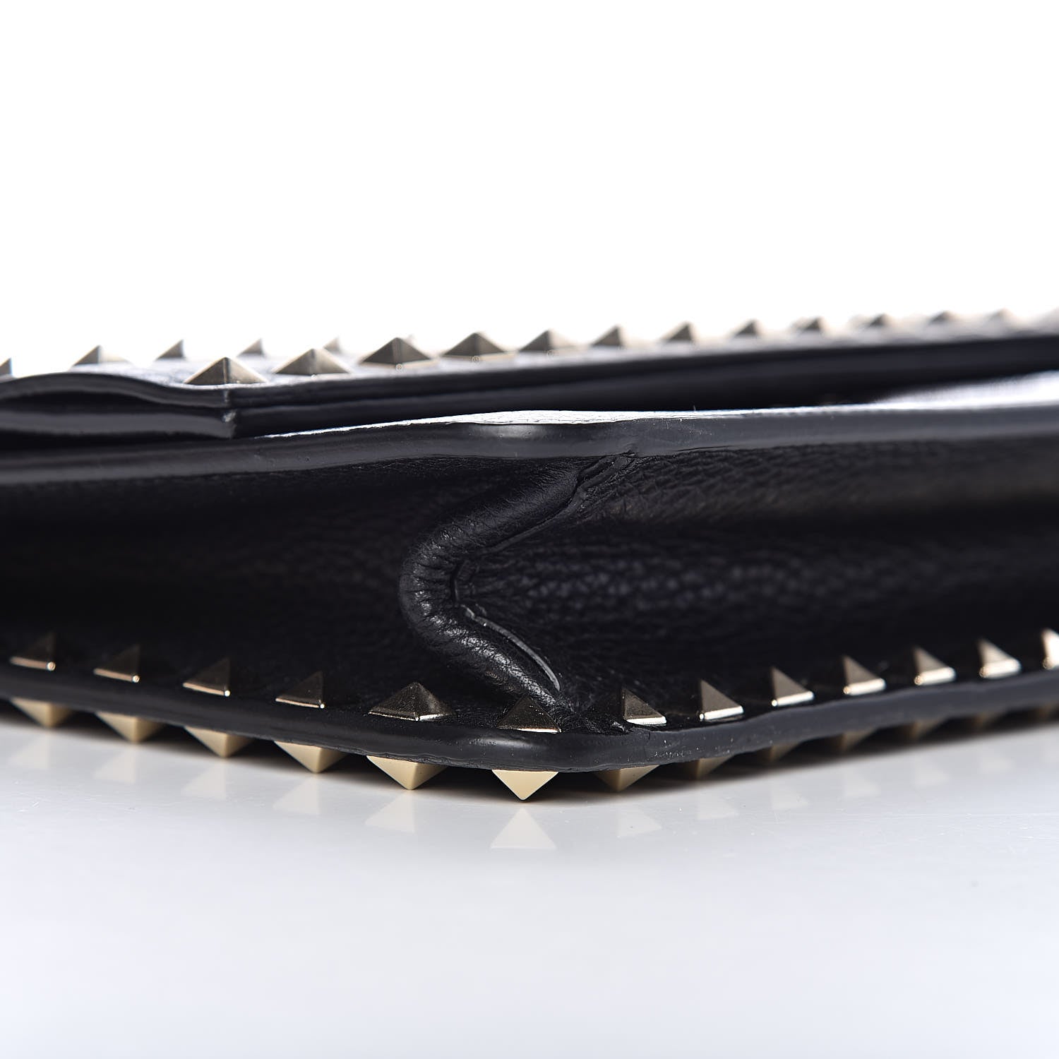 Valentino Garavani Pebbled Calfskin Rockstud Side Slip Wristlet Clutch Black 7 of 9