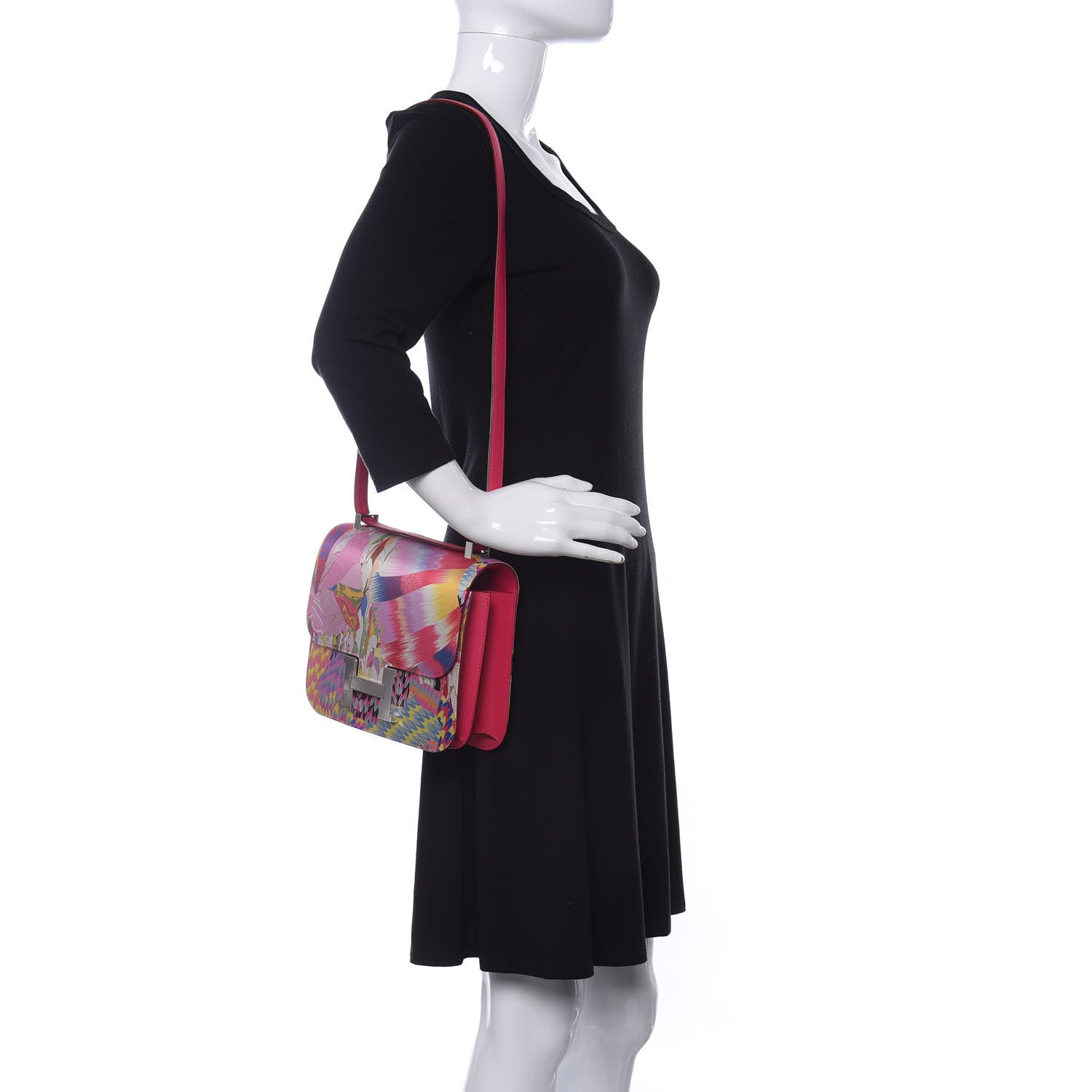 Hermes Swift Silk Marble Printed Constance 24 Rose Azalee Rose Mexico 2 of 14