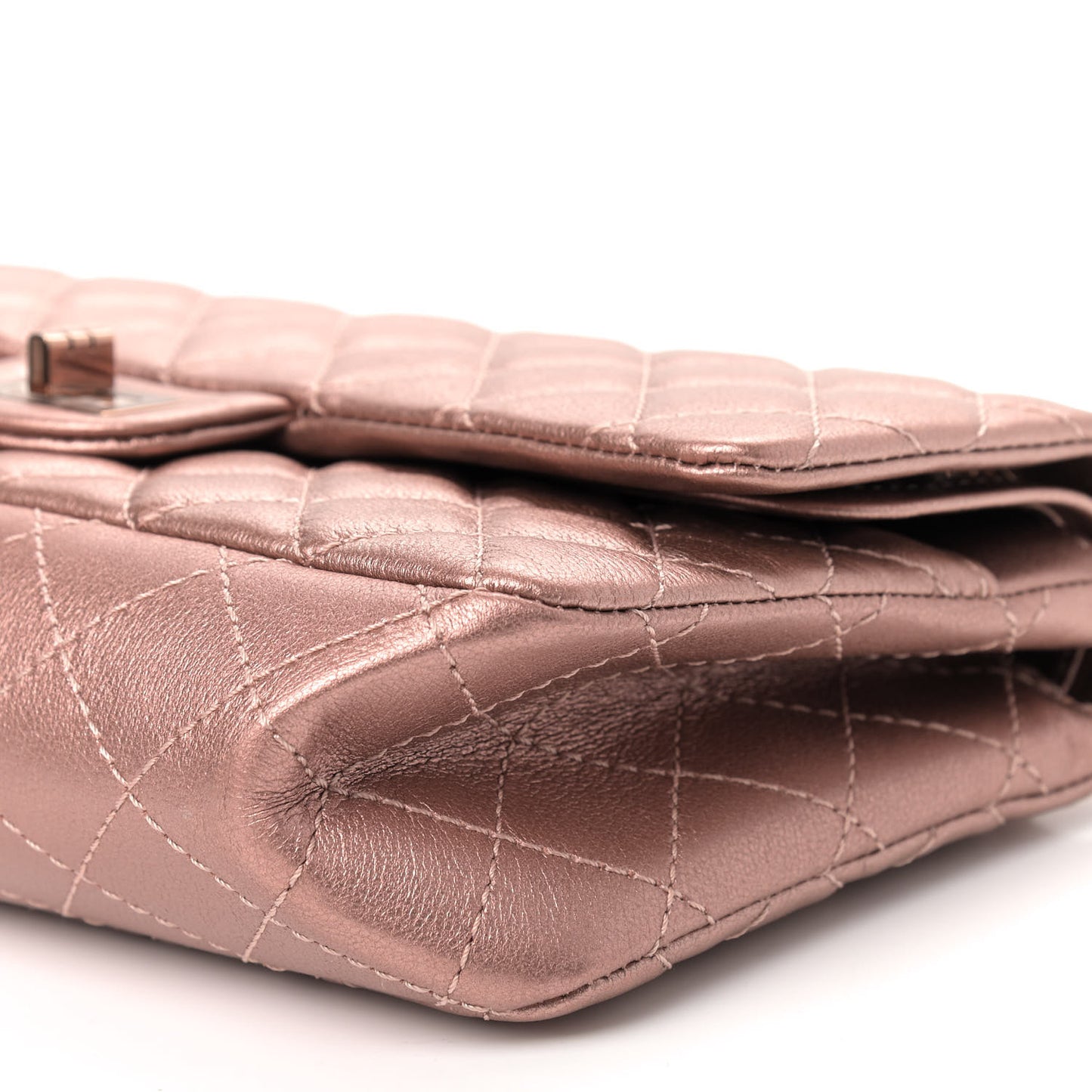 Metallic Grained Calfskin Quilted 2.55 Reissue 225 Flap Copper Pink