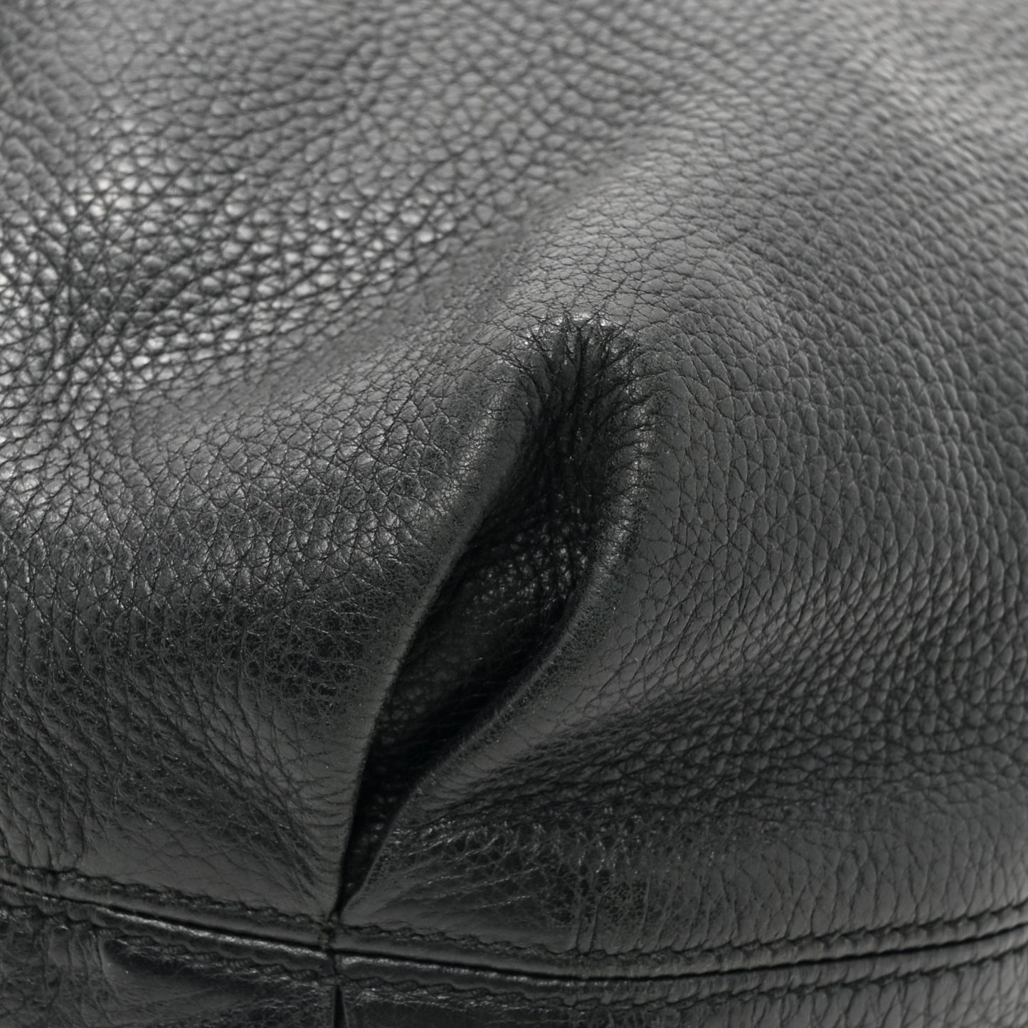 Pebbled Calfskin Soho Hobo Black