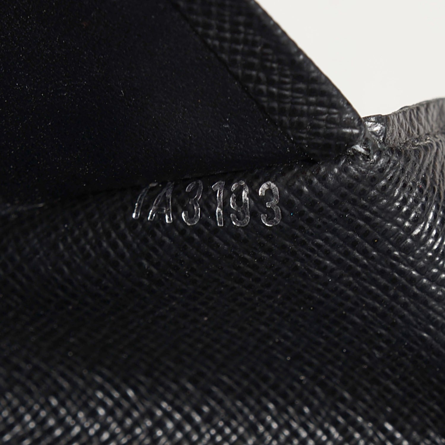 Louis Vuitton Damier Graphite Brazza Wallet 4 of 7