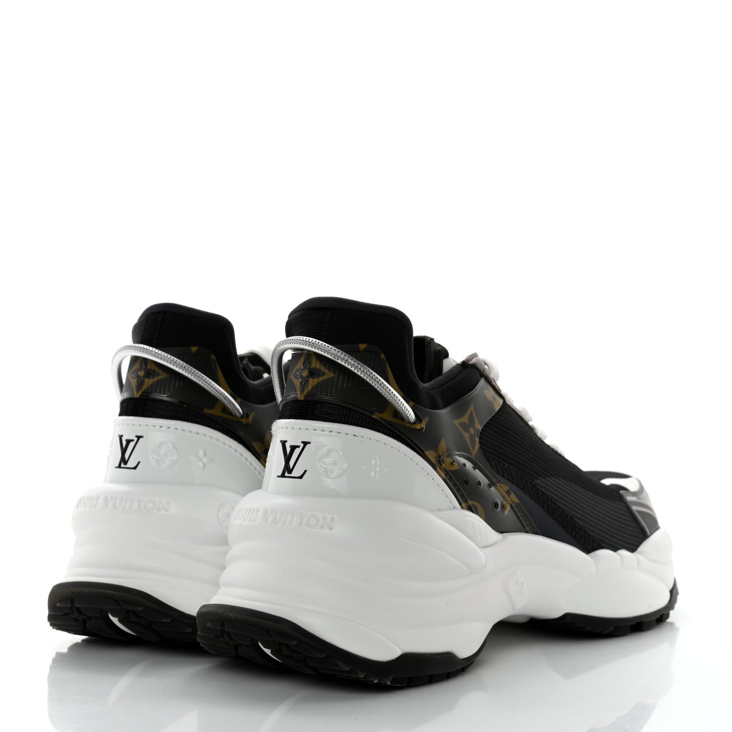 Monogram Calfskin Run 55 Sneakers 38 Black